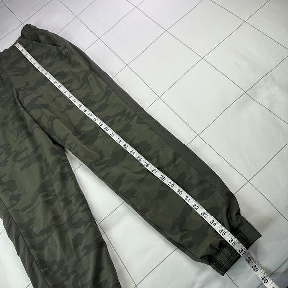 Athleta Pants Womens 6 Green Camo Brooklyn Textured Lined Jogger Athletic Warm - Picture 11 of 12